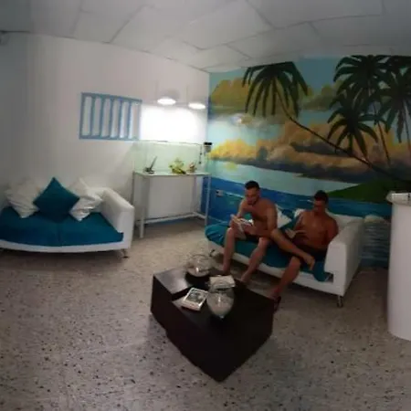 Aquarium Guest house